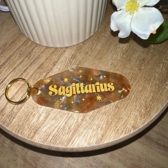 Sagittarius zodiac keychain - Picture 1 of 2
